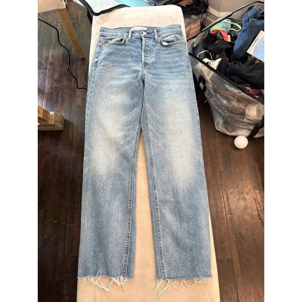 Denim forum the sell high rise straight